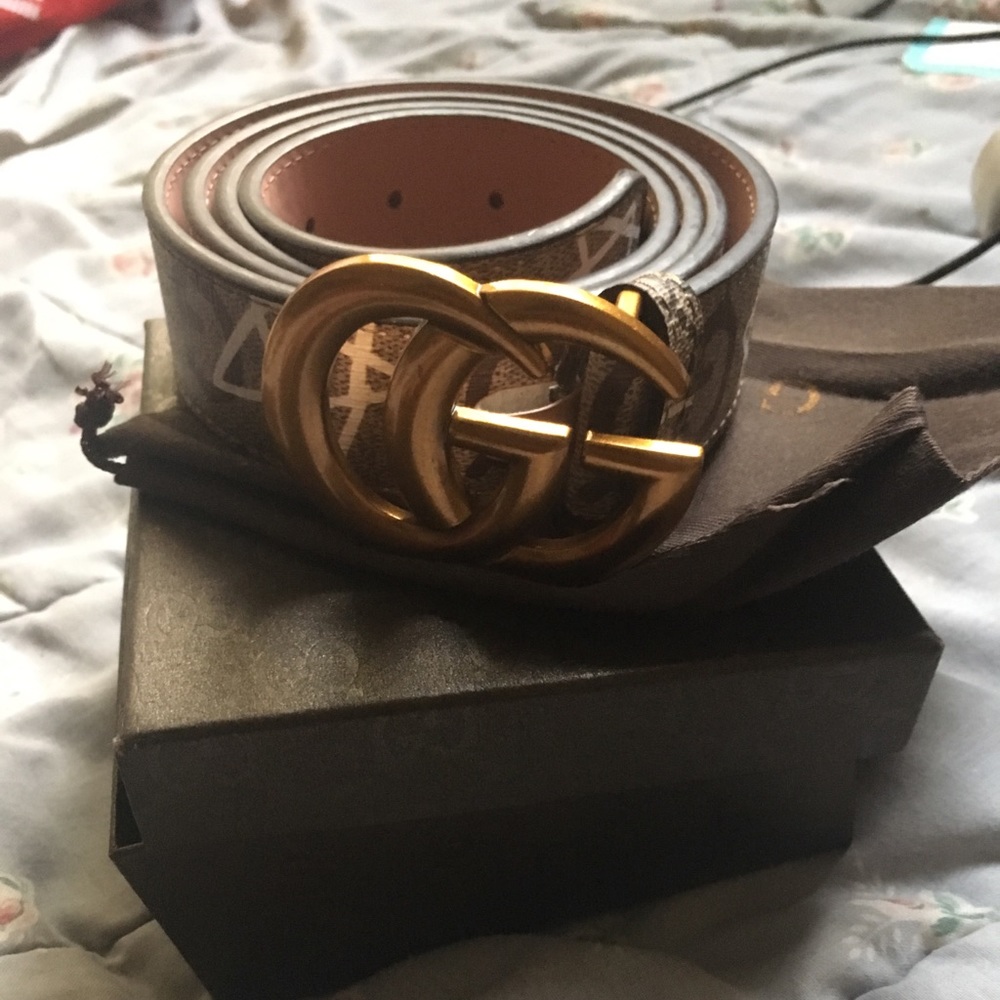 Gucci belt